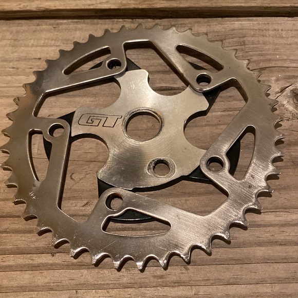 Mid School 90s GT BMX 44 tooth Sprocket and GT chainring. 5 ring - Picture 13 of 14